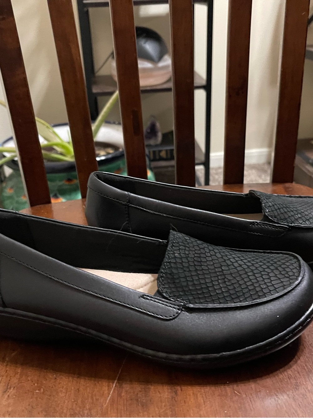 Clarks Black Women's Slip-On Loafers with Textured Vamp